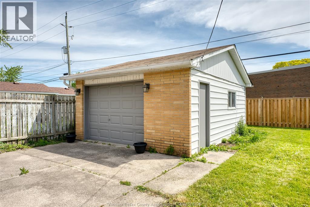 962 WATSON - Image 8