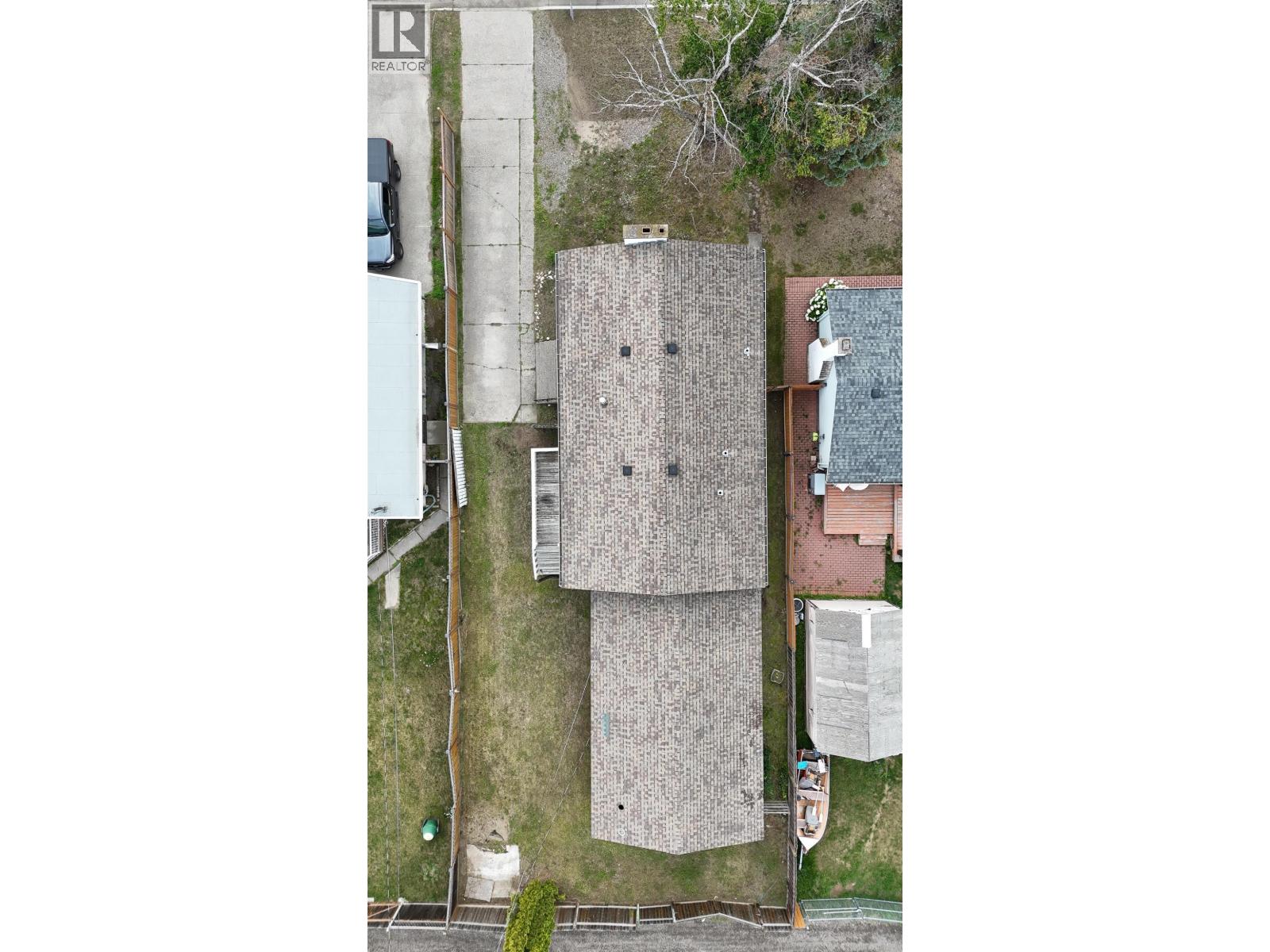 Photo 21 of 21 — 242 S LYON STREET · Prince George, BC