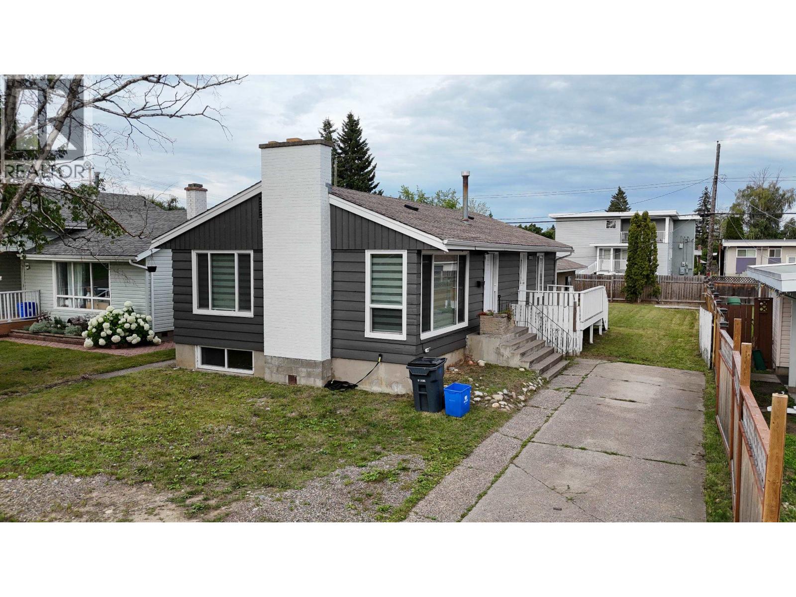 Photo 20 of 21 — 242 S LYON STREET · Prince George, BC
