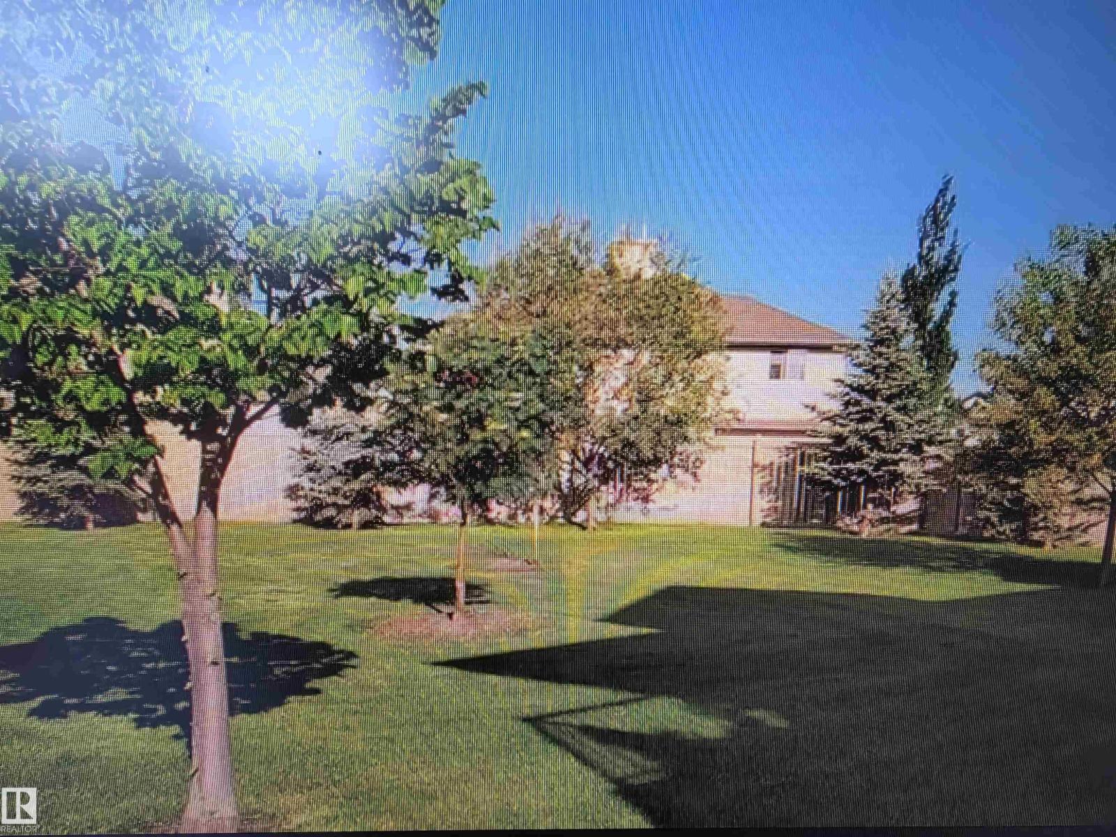 #48 150 EDWARDS DR SW - Image 3