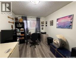 912 Larson Crescent, Eston, SK S0L1A0 Photo 12