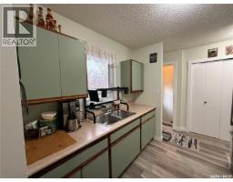 Bedroom - 912 Larson Crescent, Eston, SK S0L1A0 Photo 6