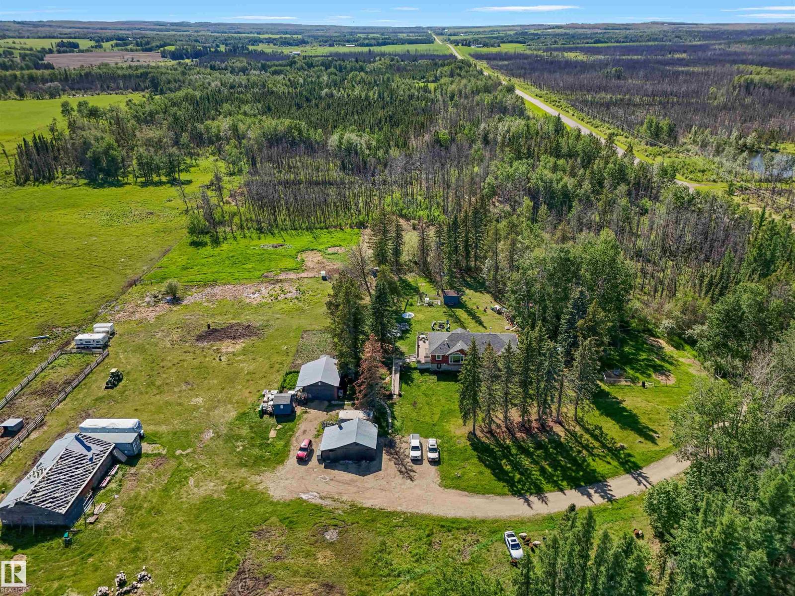 7017 TWP ROAD 514 - Photo 18
