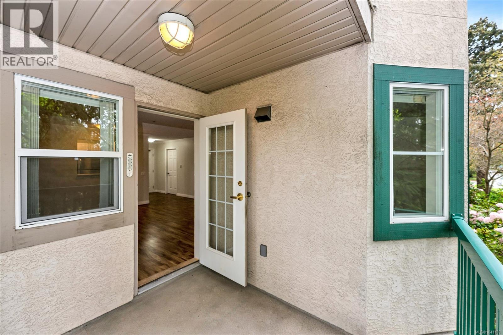 #112 290 Island Hwy - Image 28