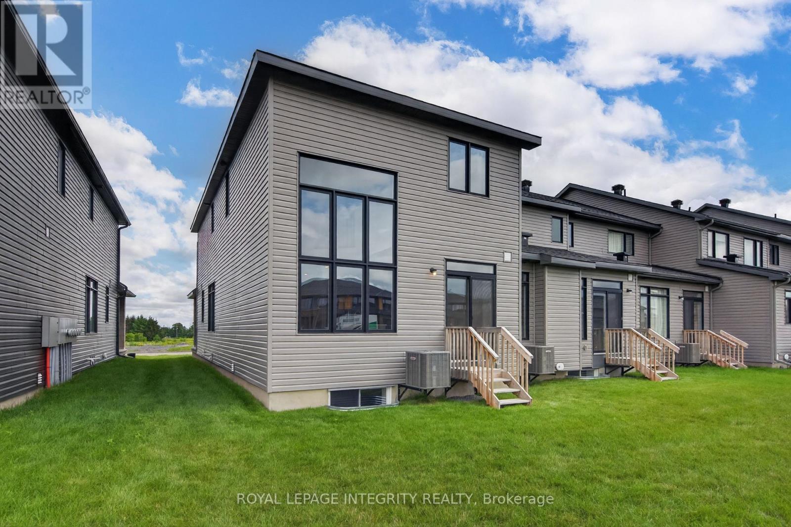 3 Bed, 3 Bath House for Rent in Ottawa – 1132 SPOOR STREET, Ottawa – MLS# X13636162 - Image 39