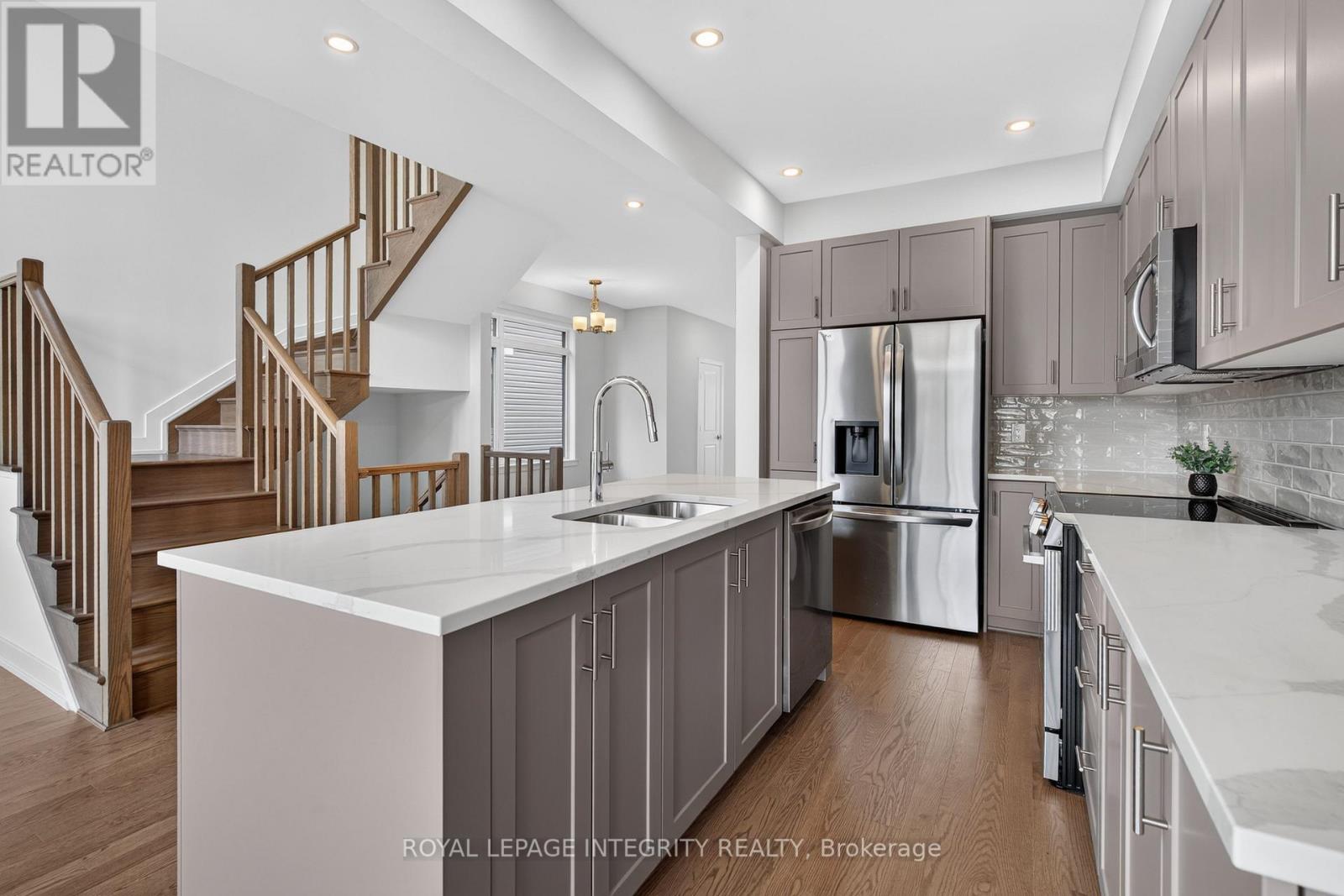 3 Bed, 3 Bath House for Rent in Ottawa – 1132 SPOOR STREET, Ottawa – MLS# X13636162 - Image 8