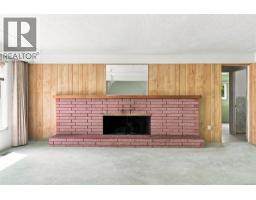Bedroom - 950 Dunn Ave, Saanich, BC V8X2Z4 Photo 10