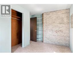 950 Dunn Ave, Saanich, BC V8X2Z4 Photo 24