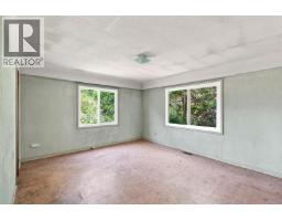 Entrance - 950 Dunn Ave, Saanich, BC V8X2Z4 Photo 16