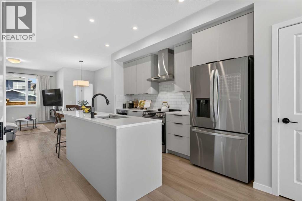 257 Edith Green NW - 8