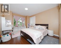 2995 Pinetree Close, Coquitlam, BC V3E2Z5 Photo 22