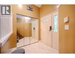 2995 Pinetree Close, Coquitlam, BC V3E2Z5 Photo 16