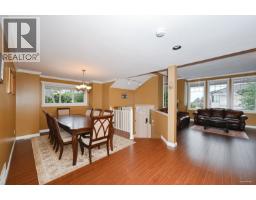 2995 Pinetree Close, Coquitlam, BC V3E2Z5 Photo 7