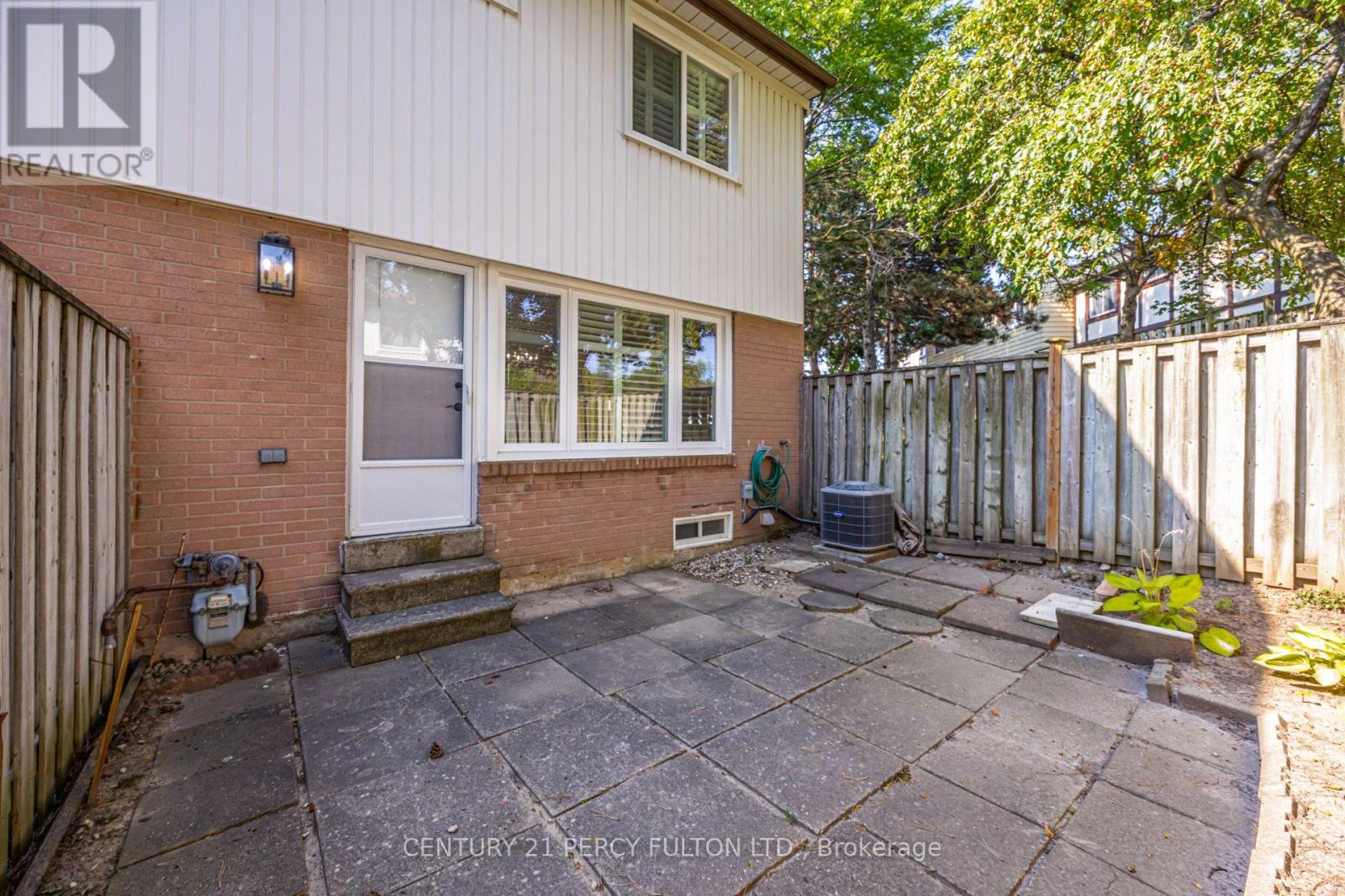 87 CRAB APPLE WAY - 36