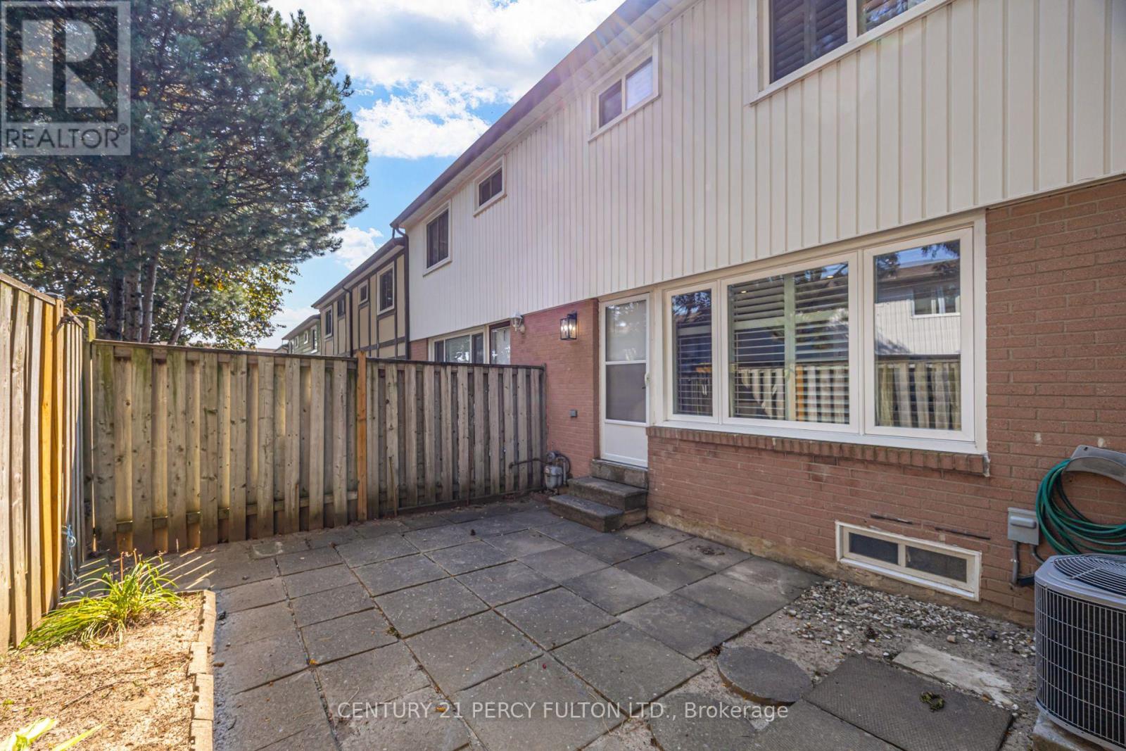 87 CRAB APPLE WAY - 37
