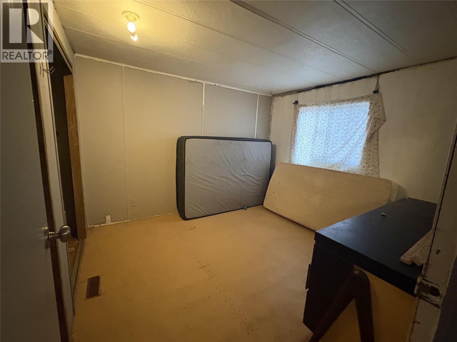6896 WATSON  E Drive - Image 11