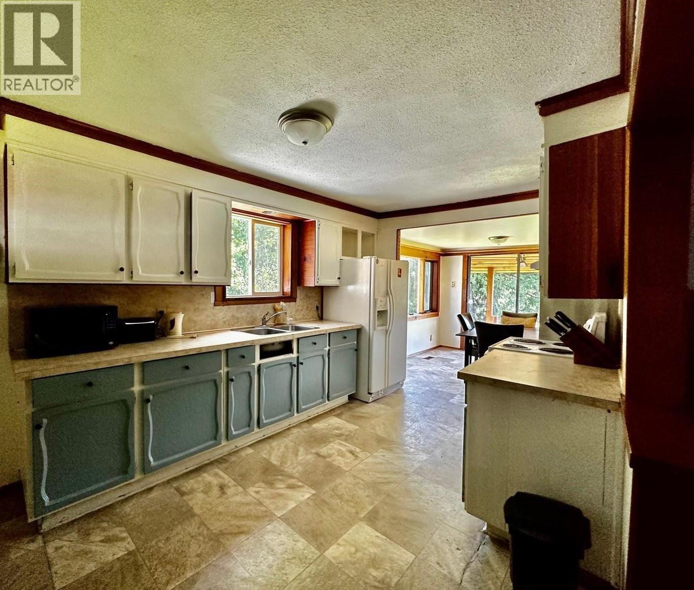 504 Needham Drive - 8