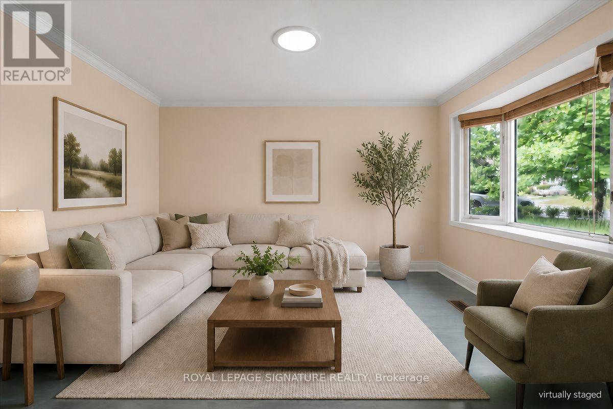 138 GRADWELL DRIVE - 4