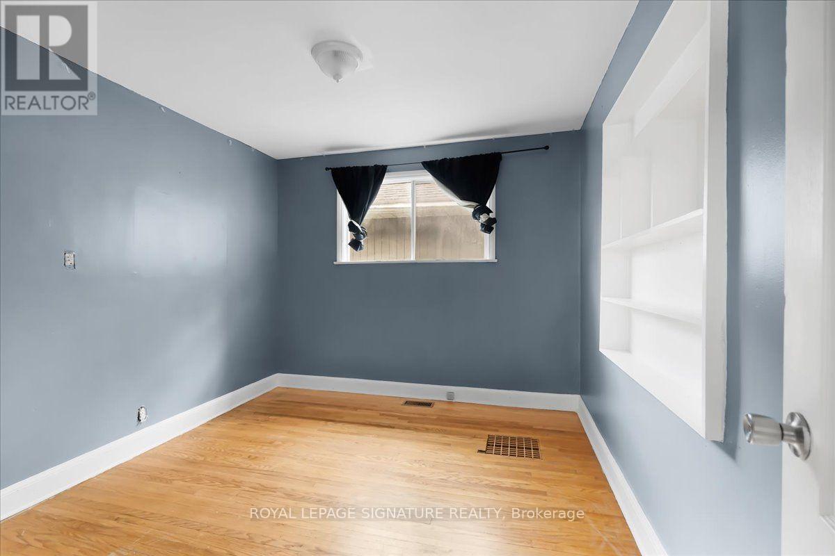138 GRADWELL DRIVE - 8