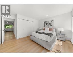 879 Westview Crescent, North Vancouver, BC V7N2L5 Photo 19