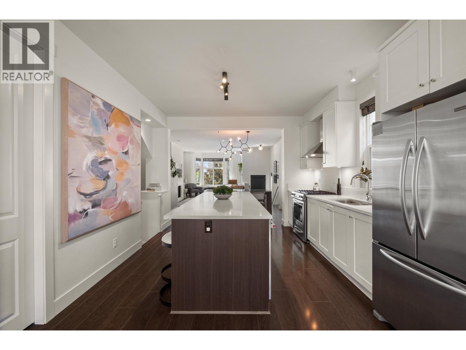3 Bed, 4 Bath House for Sale in Coquitlam – 1 3439 ROXTON AVENUE, Coquitlam – MLS# R3152254 - Image 10