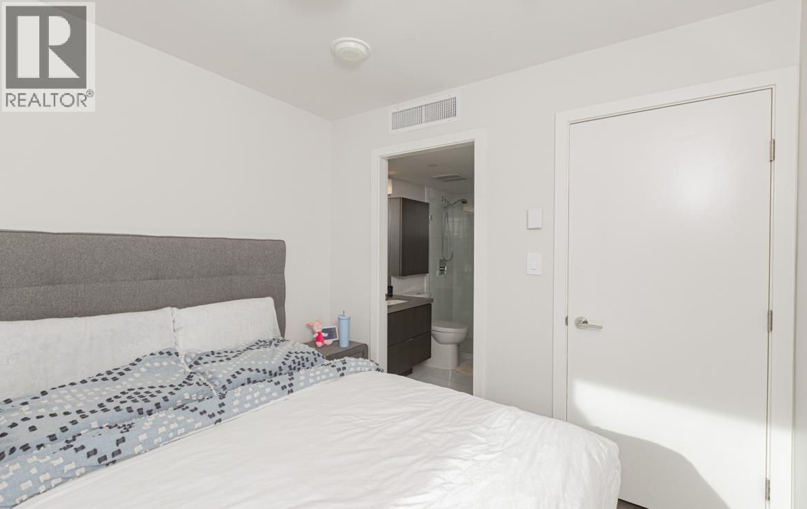 2 Bed, 2 Bath House for Sale in Vancouver – 2907 8189 CAMBIE STREET, Vancouver – MLS# R3152271 - Image 9