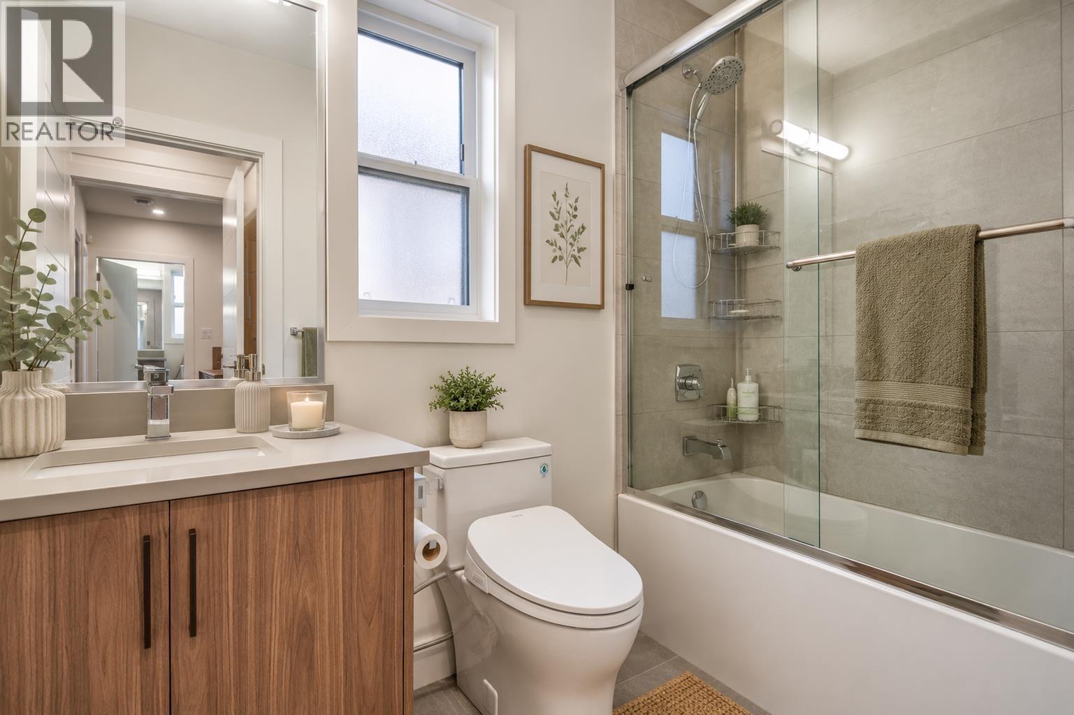 2 Bed, 4 Bath House for Sale in Vancouver – 6280 WALES STREET, Vancouver – MLS# R3152277 - Image 12