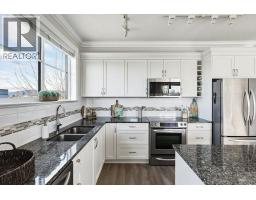 305 11862 226 Street, Maple Ridge, BC V2X9C8 Photo 6