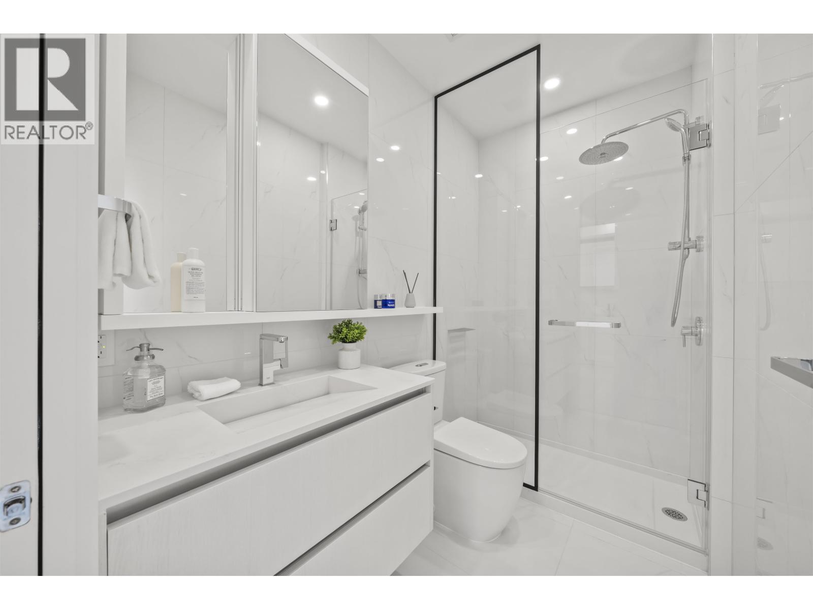 1 Bed, 1 Bath Apartment for Sale in Vancouver – 904 8415 GRANVILLE STREET, Vancouver – MLS# R3152300 - Image 16