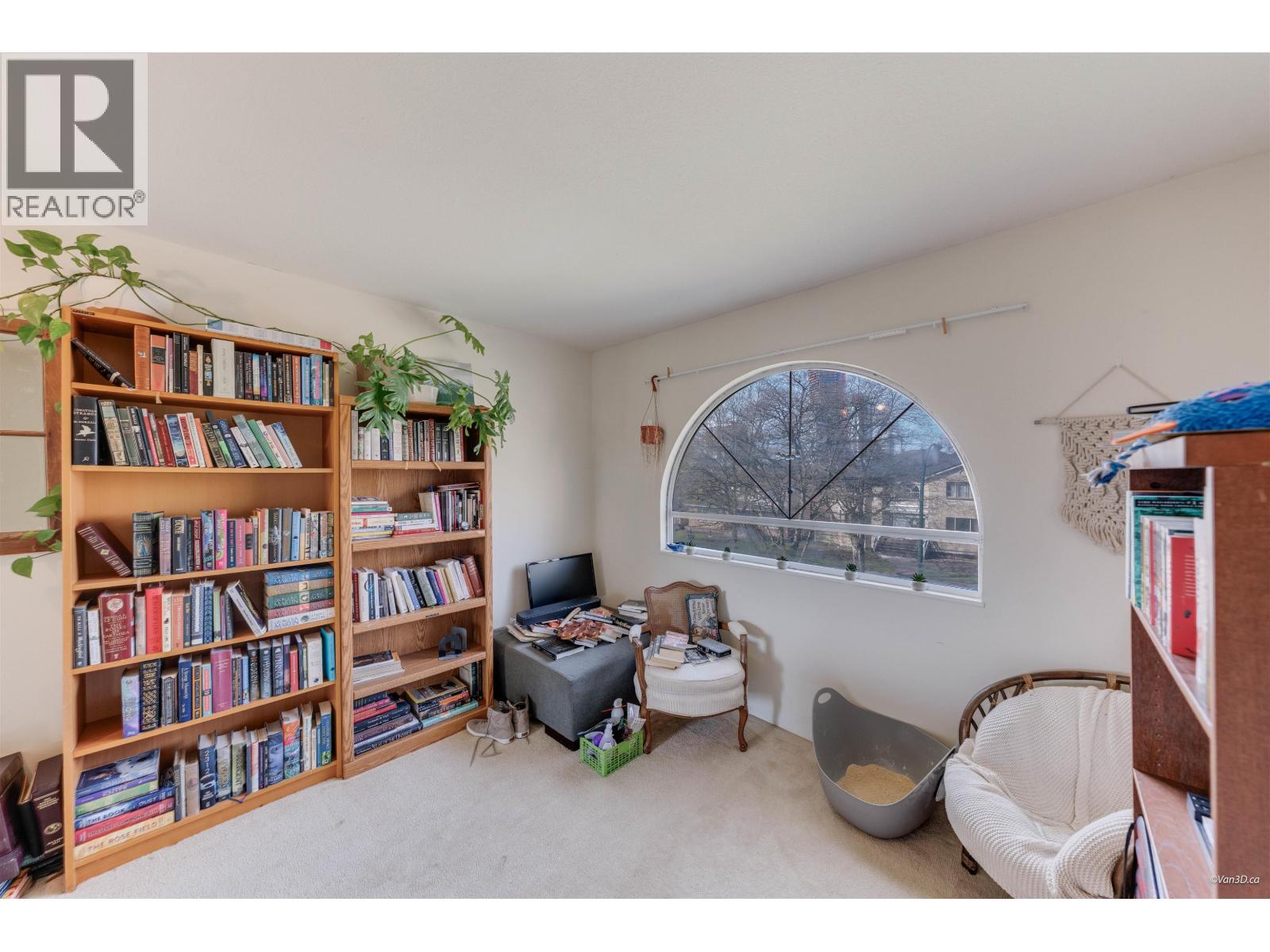 5 Bed, 3 Bath House for Sale in Vancouver – 5592 ELIZABETH STREET, Vancouver – MLS# R3152273 - Image 21