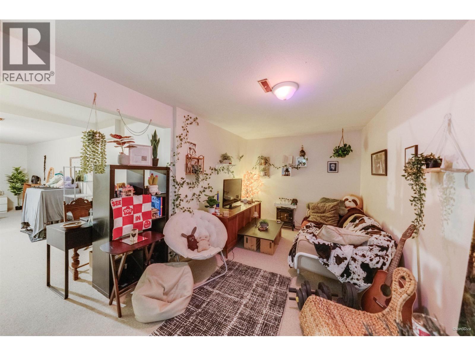 5 Bed, 3 Bath House for Sale in Vancouver – 5592 ELIZABETH STREET, Vancouver – MLS# R3152273 - Image 30