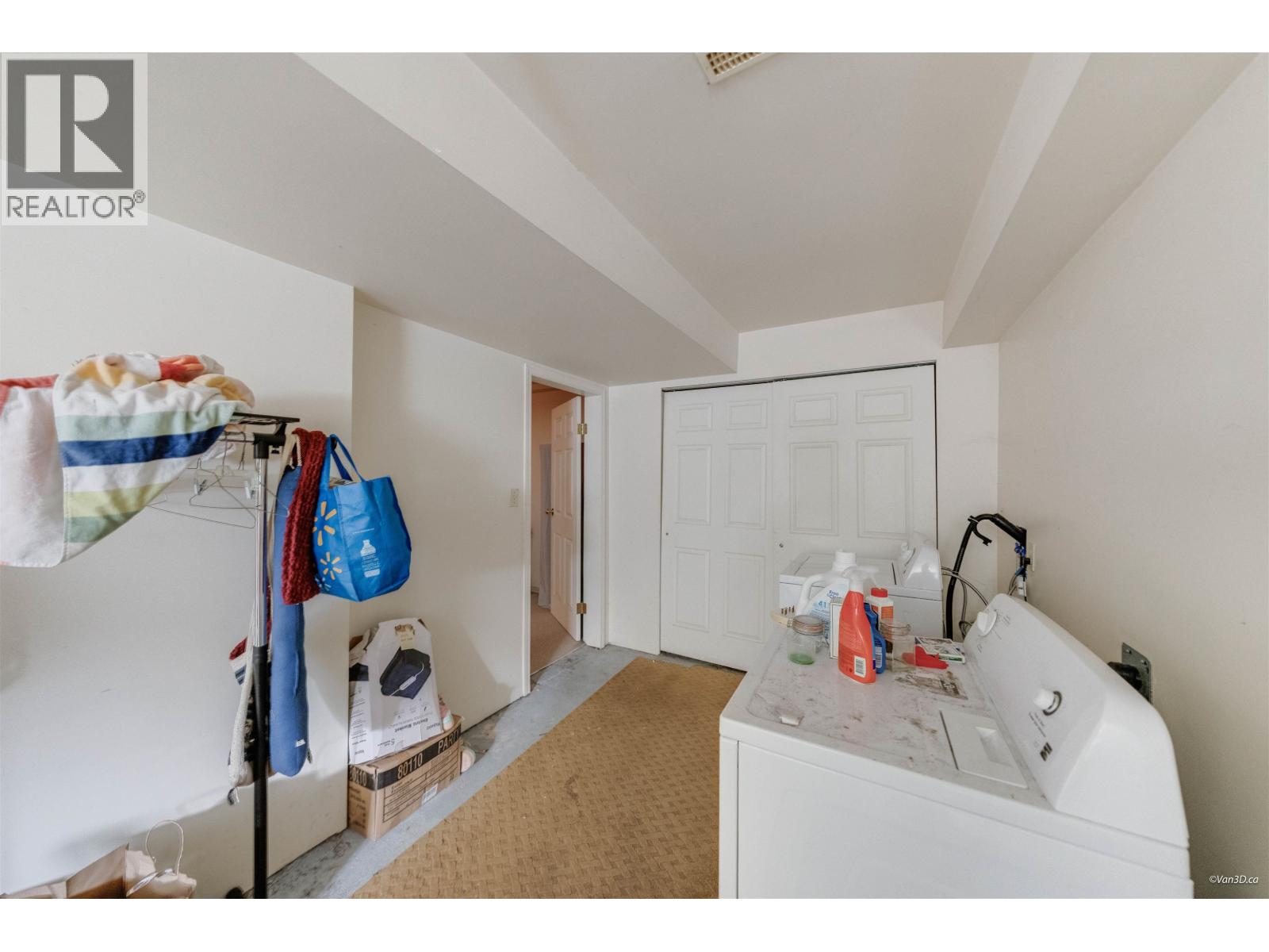 5 Bed, 3 Bath House for Sale in Vancouver – 5592 ELIZABETH STREET, Vancouver – MLS# R3152273 - Image 34