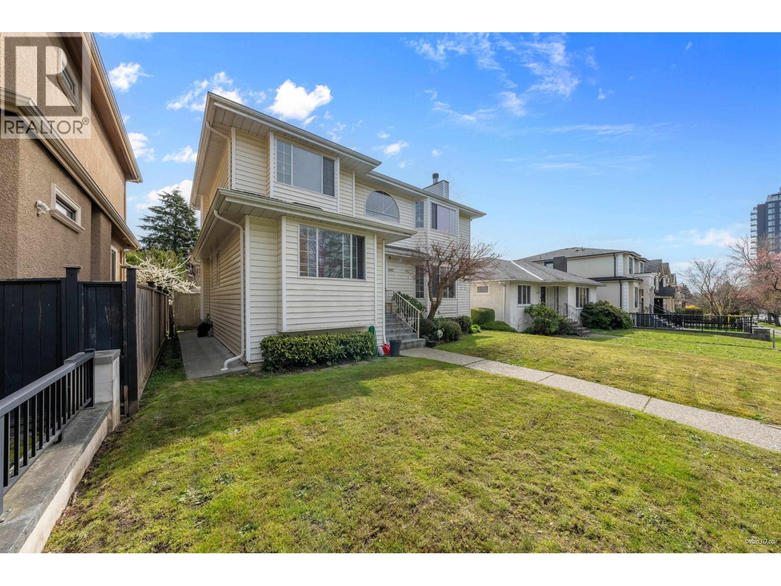 5 Bed, 3 Bath House for Sale in Vancouver – 5592 ELIZABETH STREET, Vancouver – MLS# R3152273 - Image 38