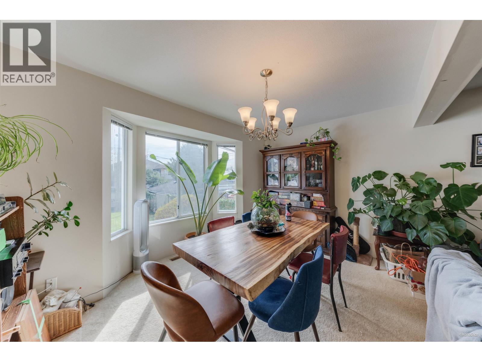 5 Bed, 3 Bath House for Sale in Vancouver – 5592 ELIZABETH STREET, Vancouver – MLS# R3152273 - Image 5