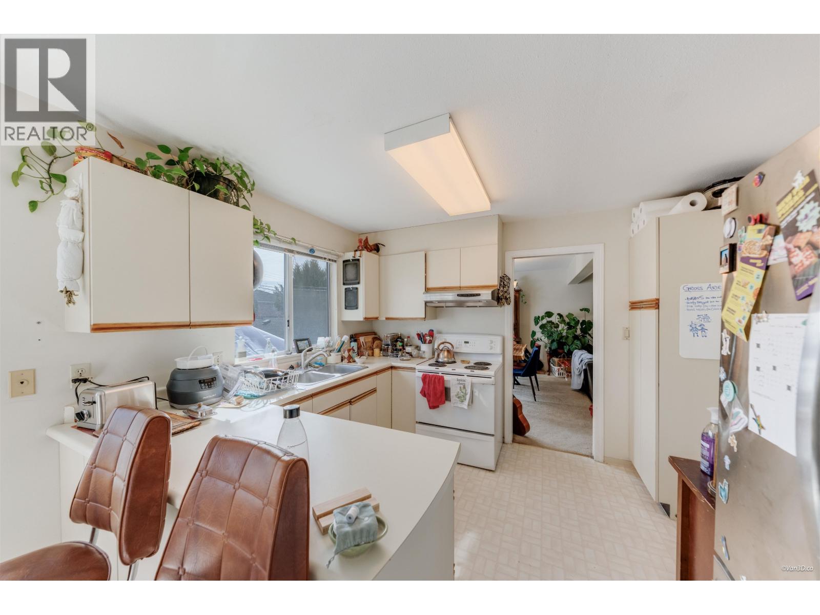 5 Bed, 3 Bath House for Sale in Vancouver – 5592 ELIZABETH STREET, Vancouver – MLS# R3152273 - Image 8