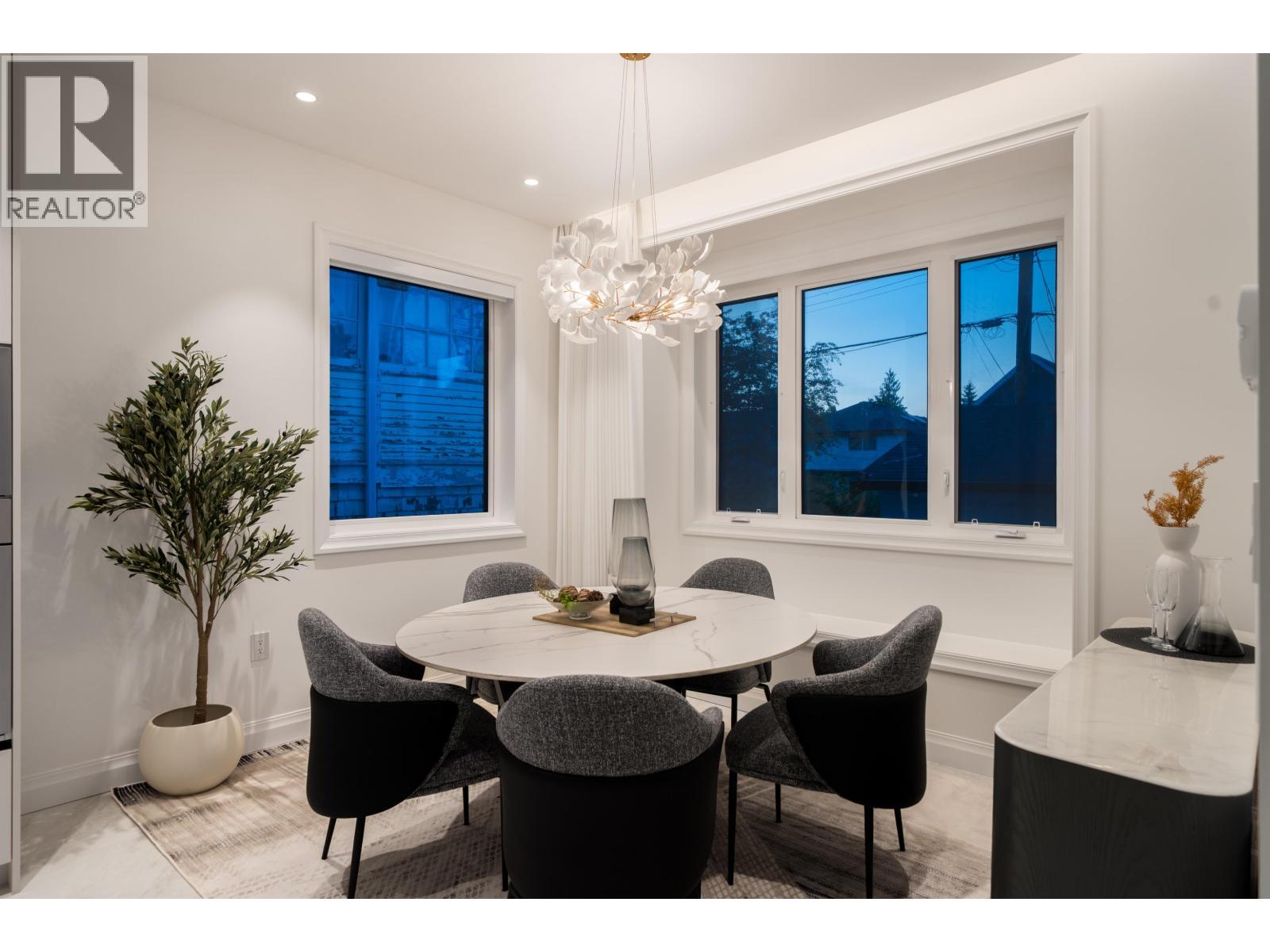 5 Bed, 6 Bath House for Sale in Vancouver – 4007 W 19TH AVENUE, Vancouver – MLS# R3152276 - Image 8