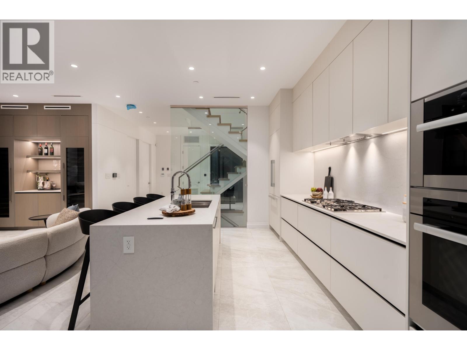 5 Bed, 6 Bath House for Sale in Vancouver – 4007 W 19TH AVENUE, Vancouver – MLS# R3152276 - Image 9