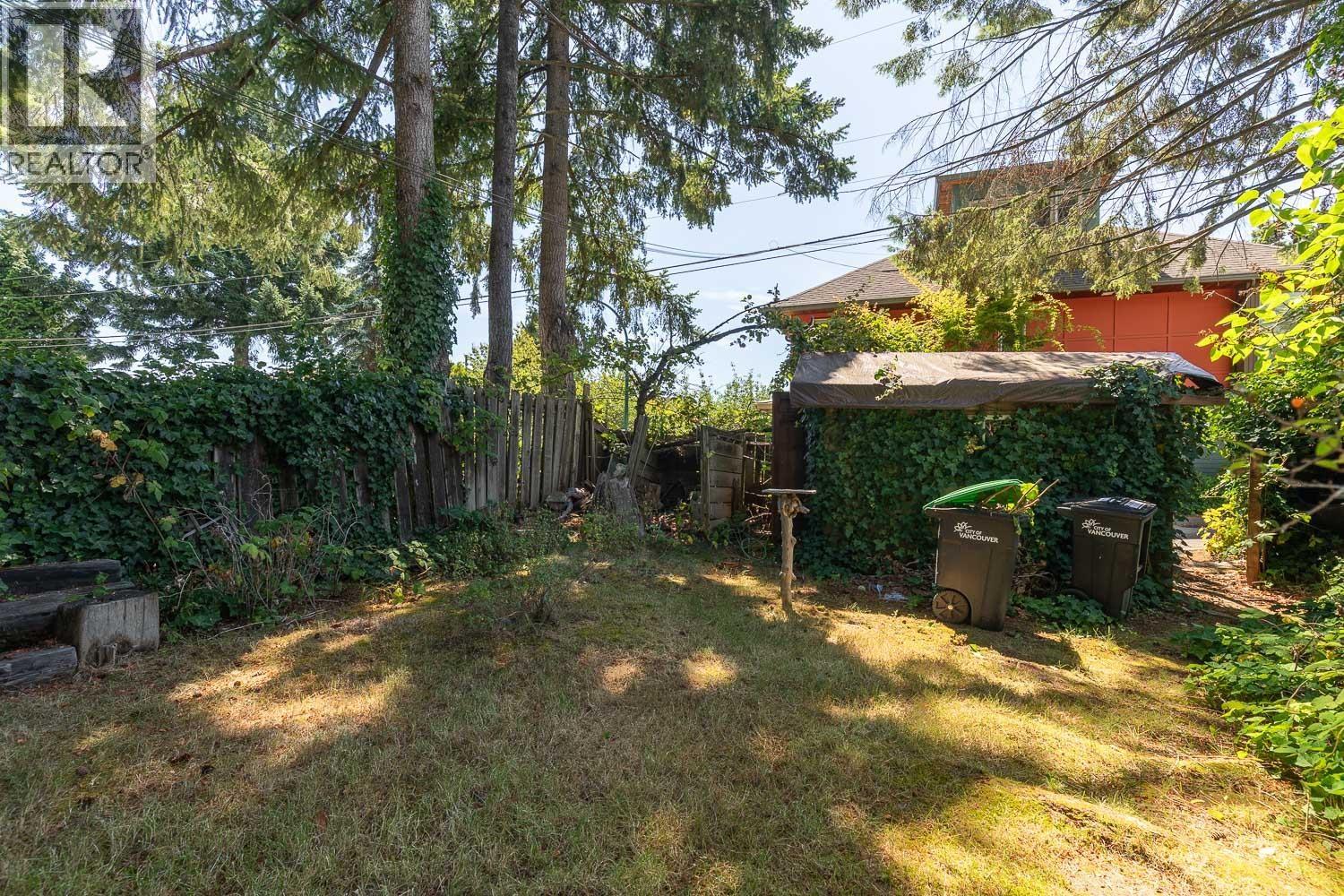 4 Bed, 2 Bath House for Sale in Vancouver – 1194 E 18TH AVENUE, Vancouver – MLS# R3152328 - Image 14