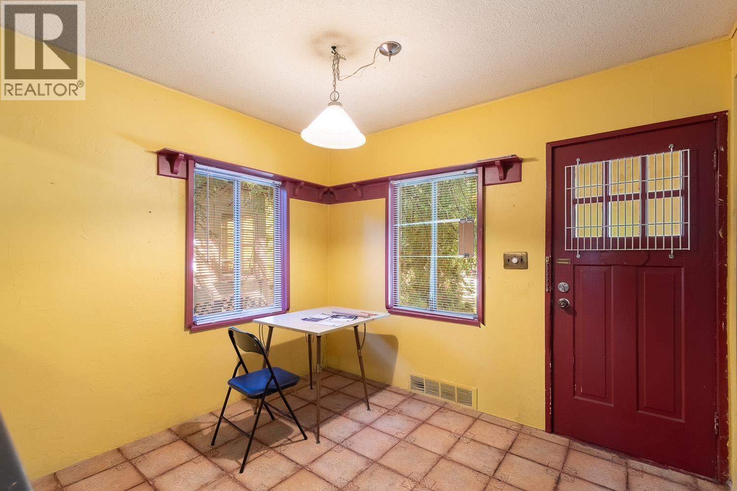 4 Bed, 2 Bath House for Sale in Vancouver – 1194 E 18TH AVENUE, Vancouver – MLS# R3152328 - Image 8