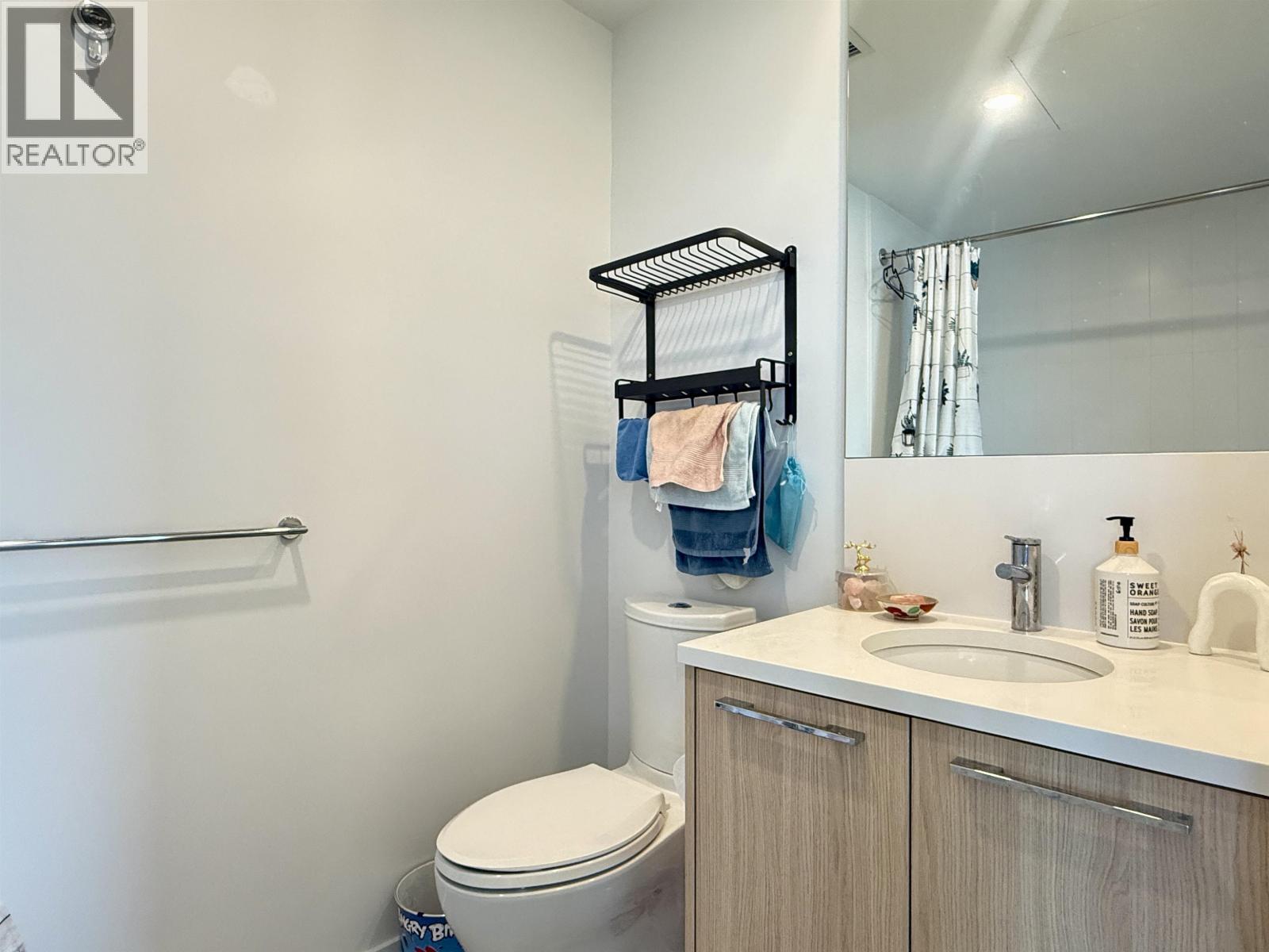 2 Bed, 2 Bath House for Rent in Burnaby – 15xx 2425 ALPHA STREET, Burnaby – MLS# R3152295 - Image 11