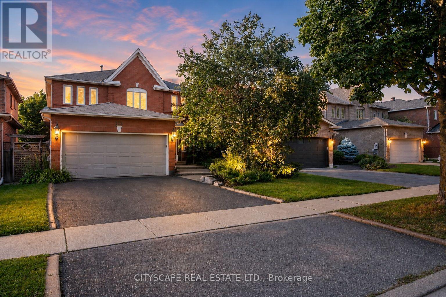 112 MULHOLLAND DRIVE - 1