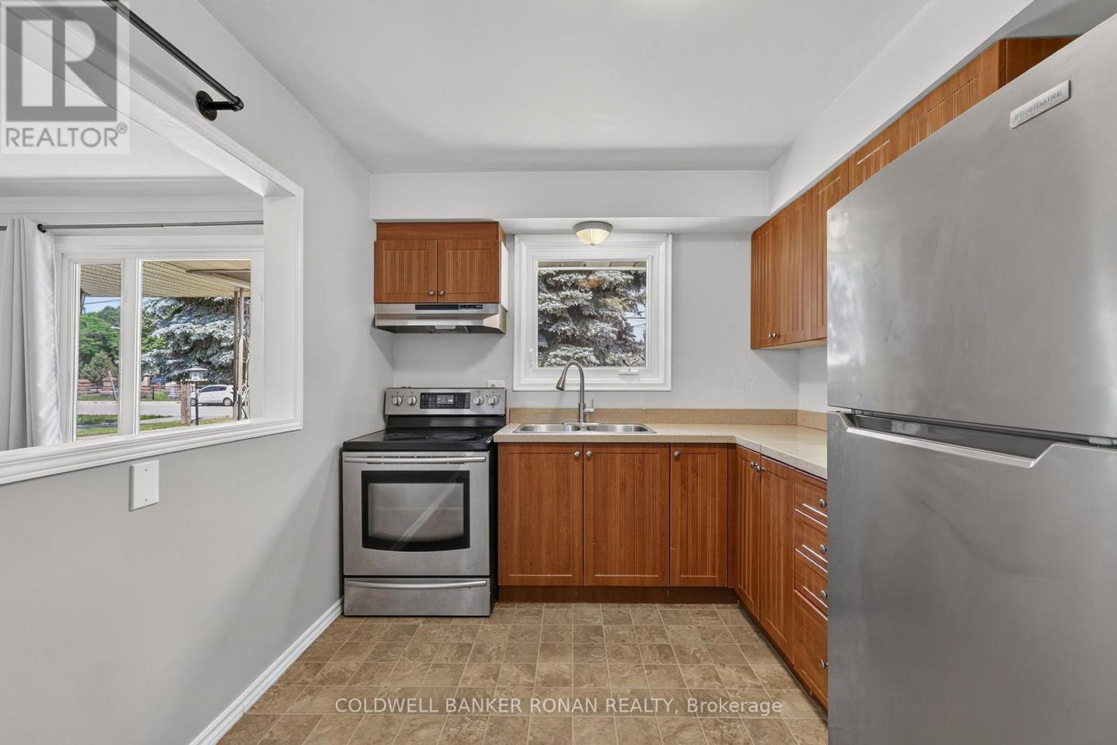 14 & 16 FLETCHER STREET - 15