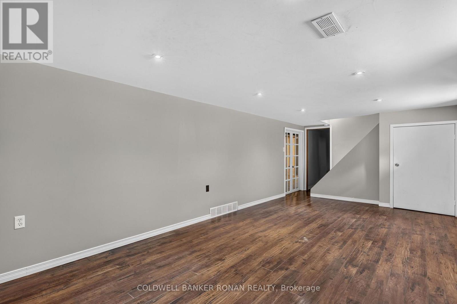 14 & 16 FLETCHER STREET - 30