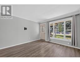 Living room - 14 & 16 Fletcher Street, New Tecumseth, ON L9R1G4 Photo 6