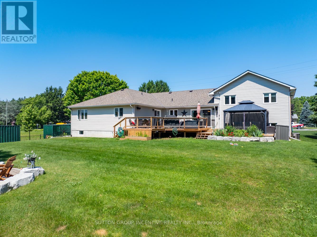 1277 SUNNIDALE ROAD - 42