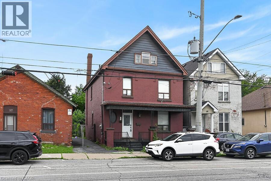 199 BAY Street N - 1