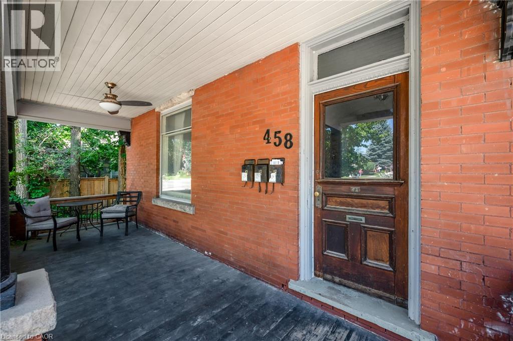 458 WOOLWICH Street — photo 3