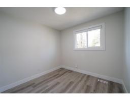 17396 62a Avenue, Surrey, BC V3S5J1 Photo 11