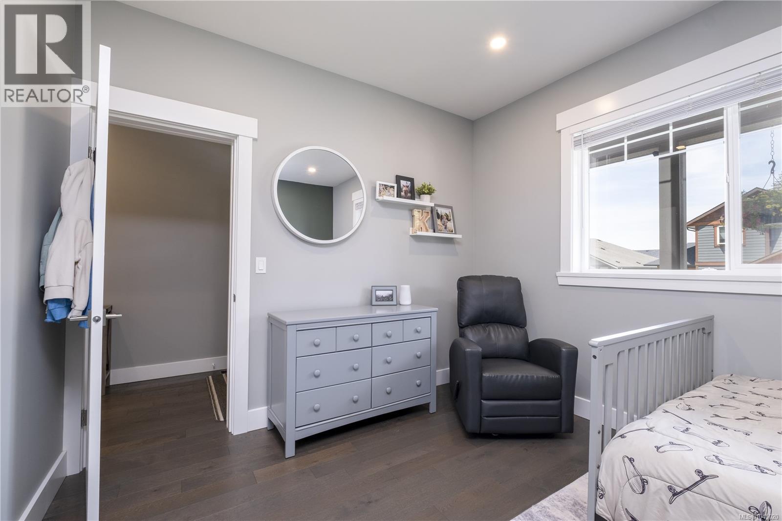#174 303 Arden Rd - 16