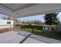 17396 62a Avenue, Surrey, BC V3S5J1 Photo 15